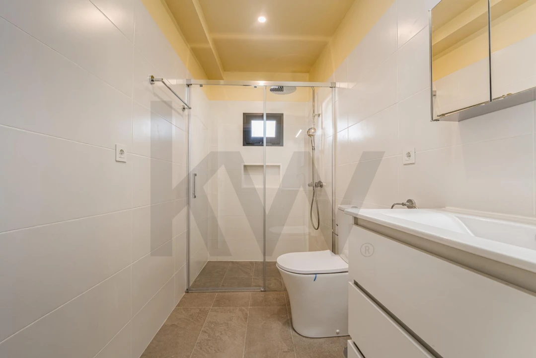 Moradia T2 para Venda em Estreito da Calheta Foto 28