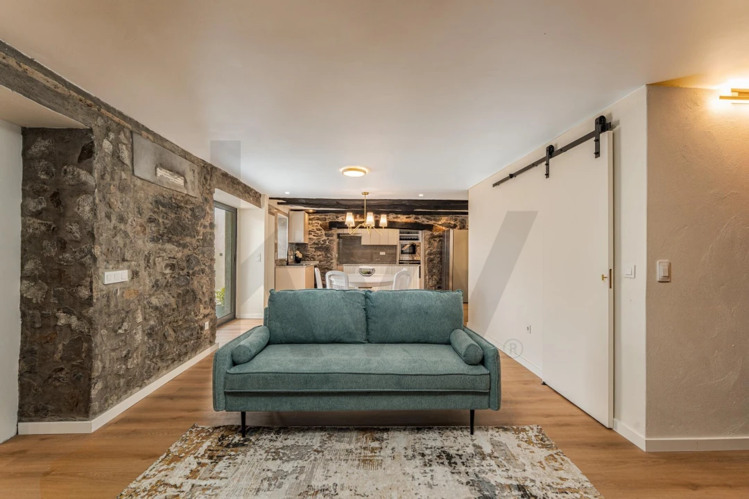 Moradia T2 para Venda em Estreito da Calheta Foto 7