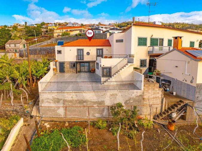 Moradia T2 para Venda em Estreito da Calheta Foto 39