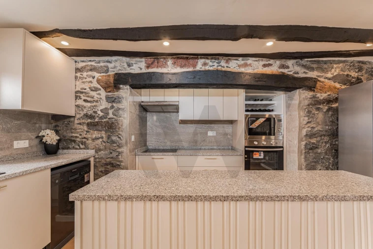 Moradia T2 para Venda em Estreito da Calheta Foto 3