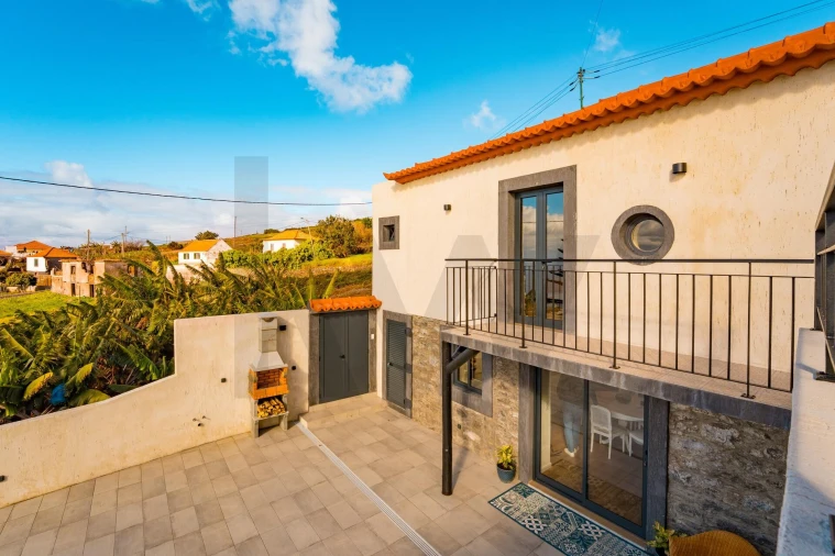 Moradia T2 para Venda em Estreito da Calheta Foto 58