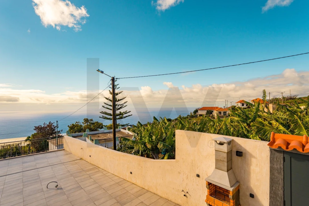 Moradia T2 para Venda em Estreito da Calheta Foto 56