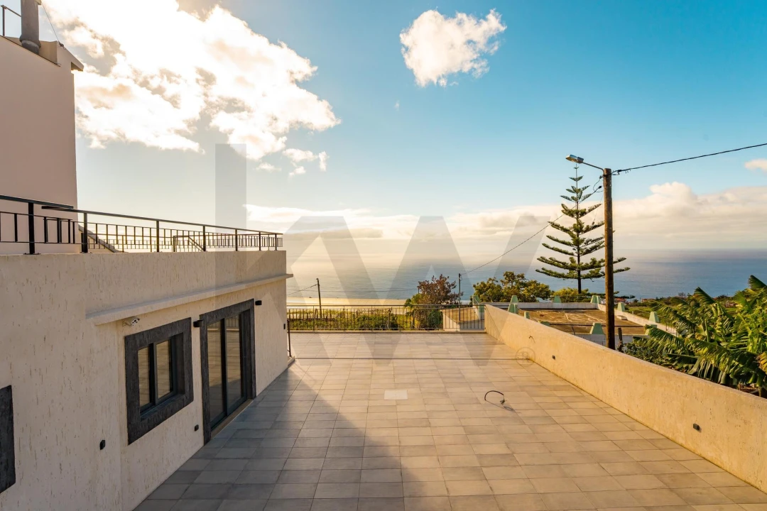 Moradia T2 para Venda em Estreito da Calheta Foto 55