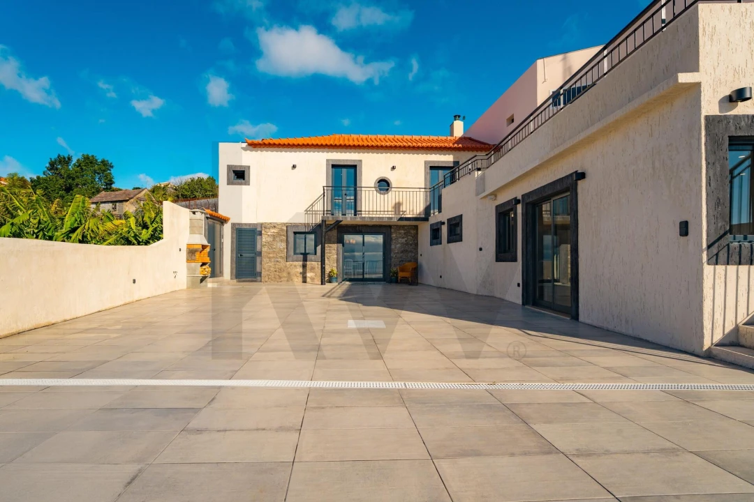 Moradia T2 para Venda em Estreito da Calheta Foto 42