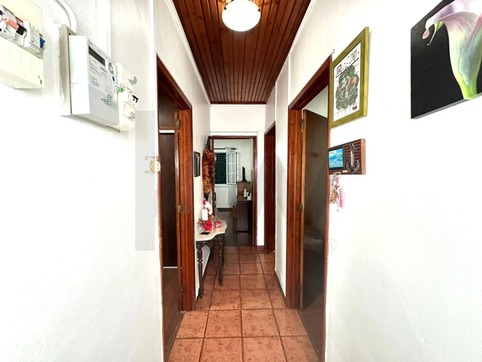 Moradia T2 para Venda em Fajã de Baixo Foto 2