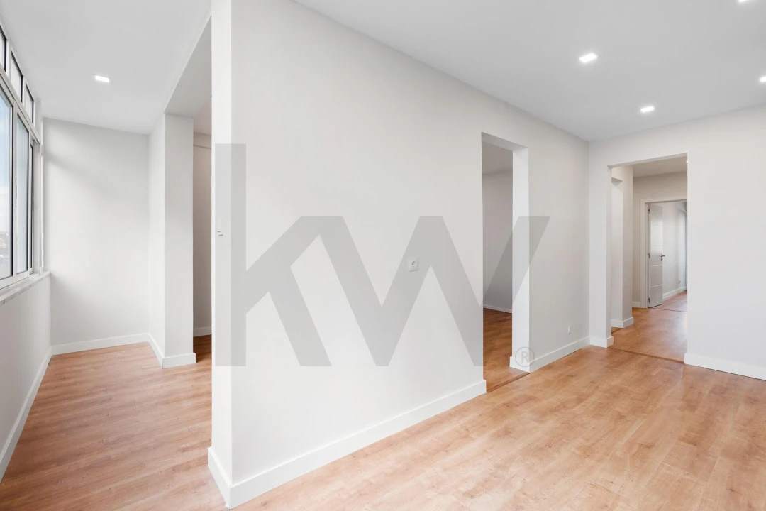 Apartamento T2 para Venda em Massamá e Monte Abraão Foto 5