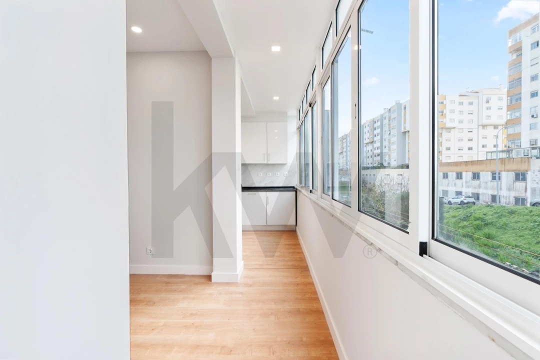 Apartamento T2 para Venda em Massamá e Monte Abraão Foto 7