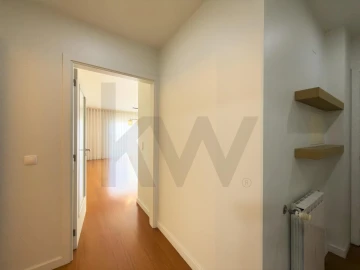Apartamento T3 para Venda em Requeixo, Nossa Senhora de Fátima e Nariz