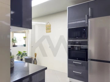 Apartamento T3 para Venda em Requeixo, Nossa Senhora de Fátima e Nariz