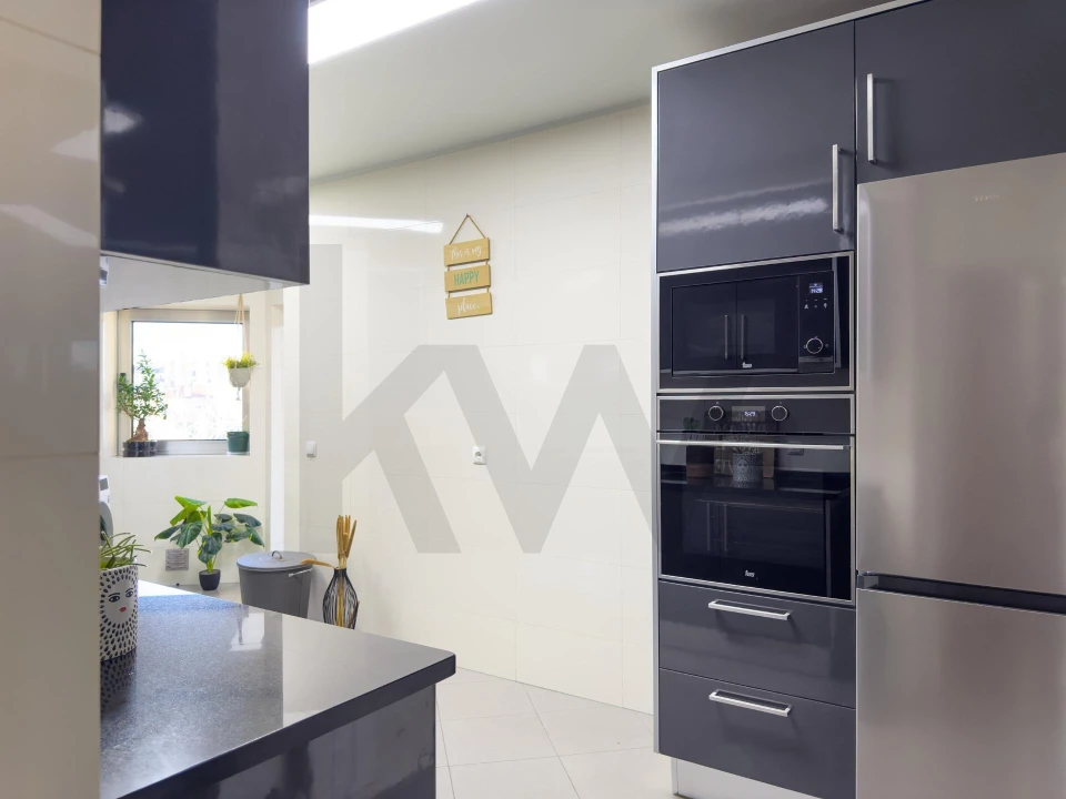 Apartamento T3 para Venda em Requeixo, Nossa Senhora de Fátima e Nariz Foto 4