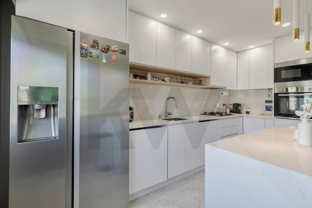 Apartamento T2 para Venda em Massamá e Monte Abraão Foto 11