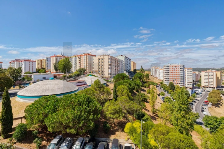 Apartamento T2 para Venda em Massamá e Monte Abraão Foto 7