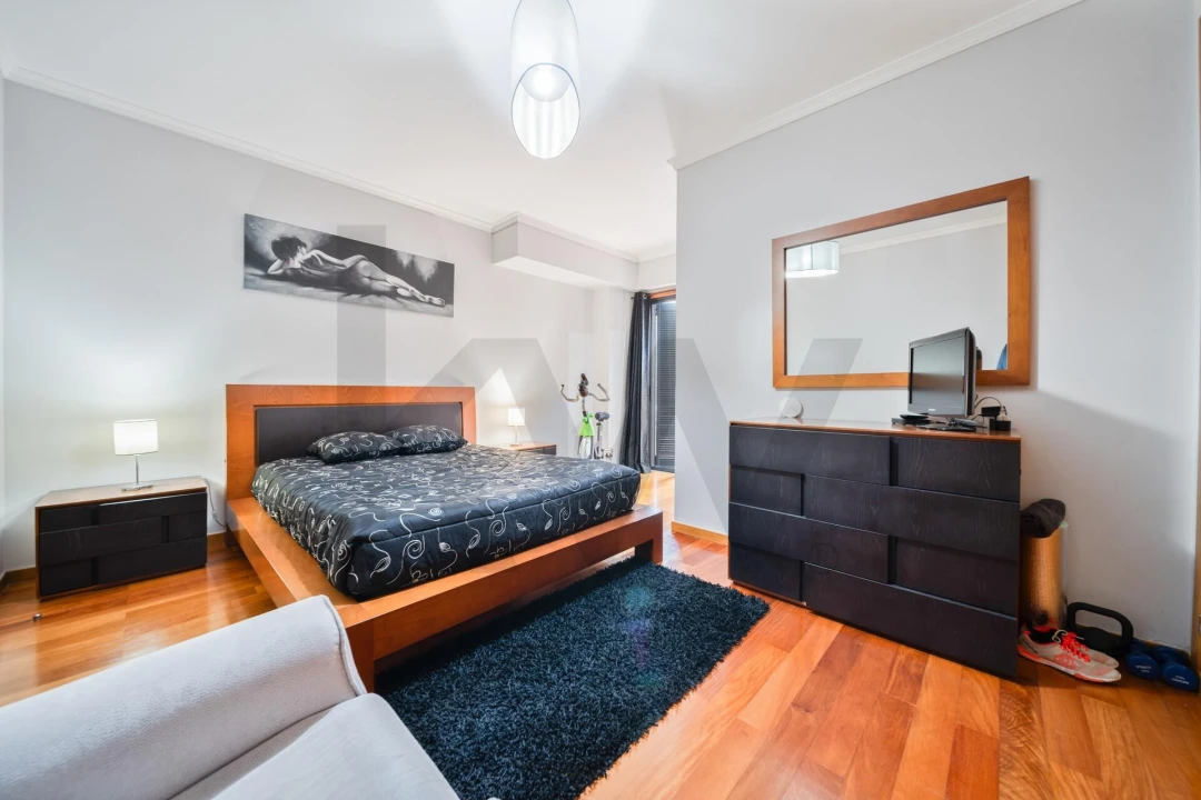 Apartamento T2 para Venda em Camara de Lobos Foto 27