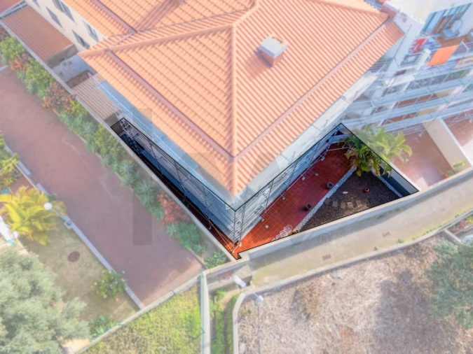 Apartamento T2 para Venda em Camara de Lobos Foto 7