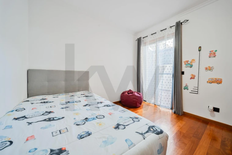 Apartamento T2 para Venda em Camara de Lobos Foto 32