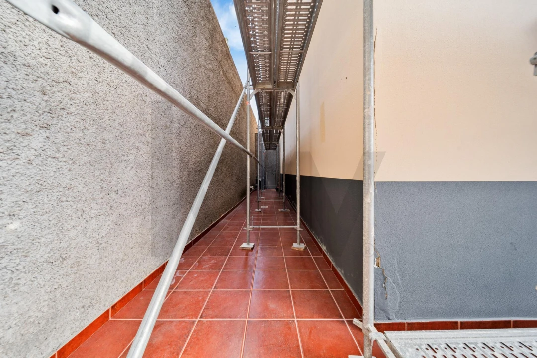Apartamento T2 para Venda em Camara de Lobos Foto 40