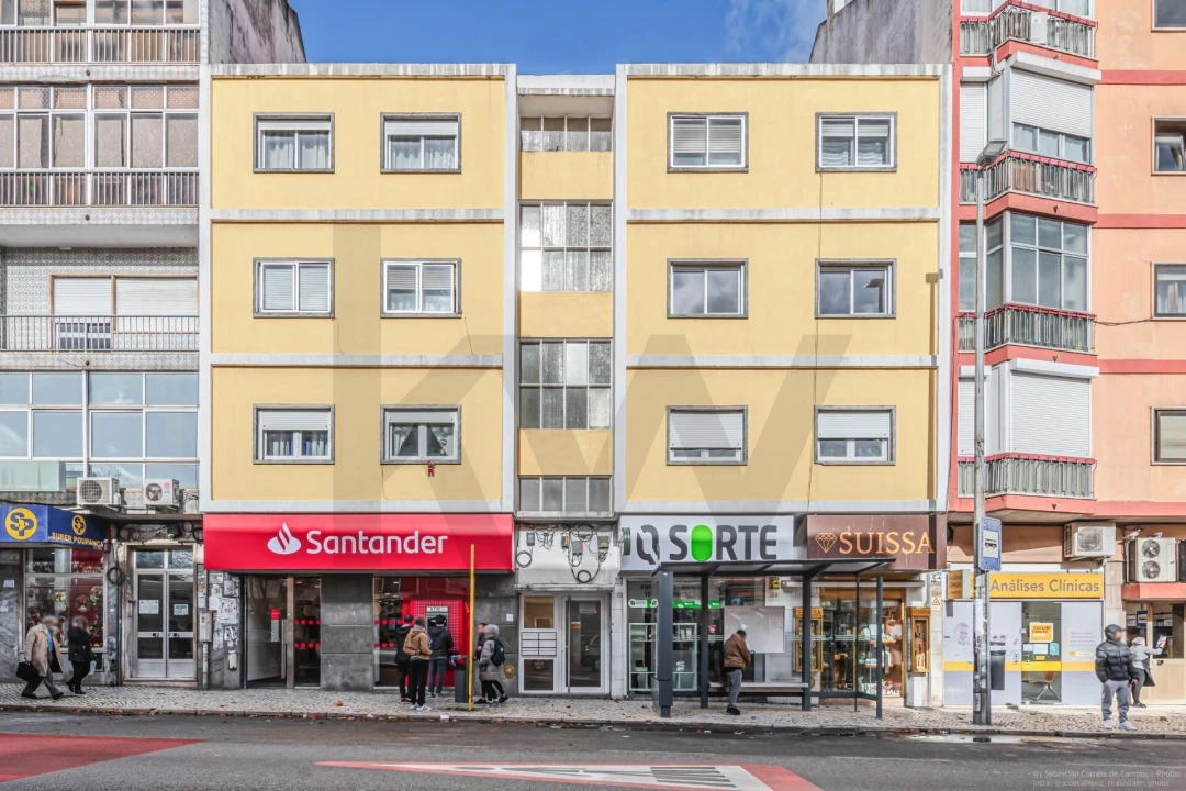 Apartamento T2 para Venda em Queluz e Belas Foto 14