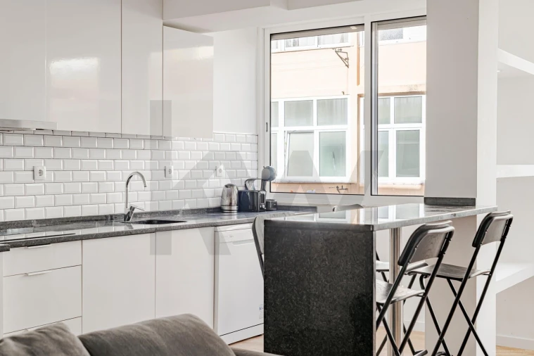 Apartamento T2 para Venda em Queluz e Belas Foto 3