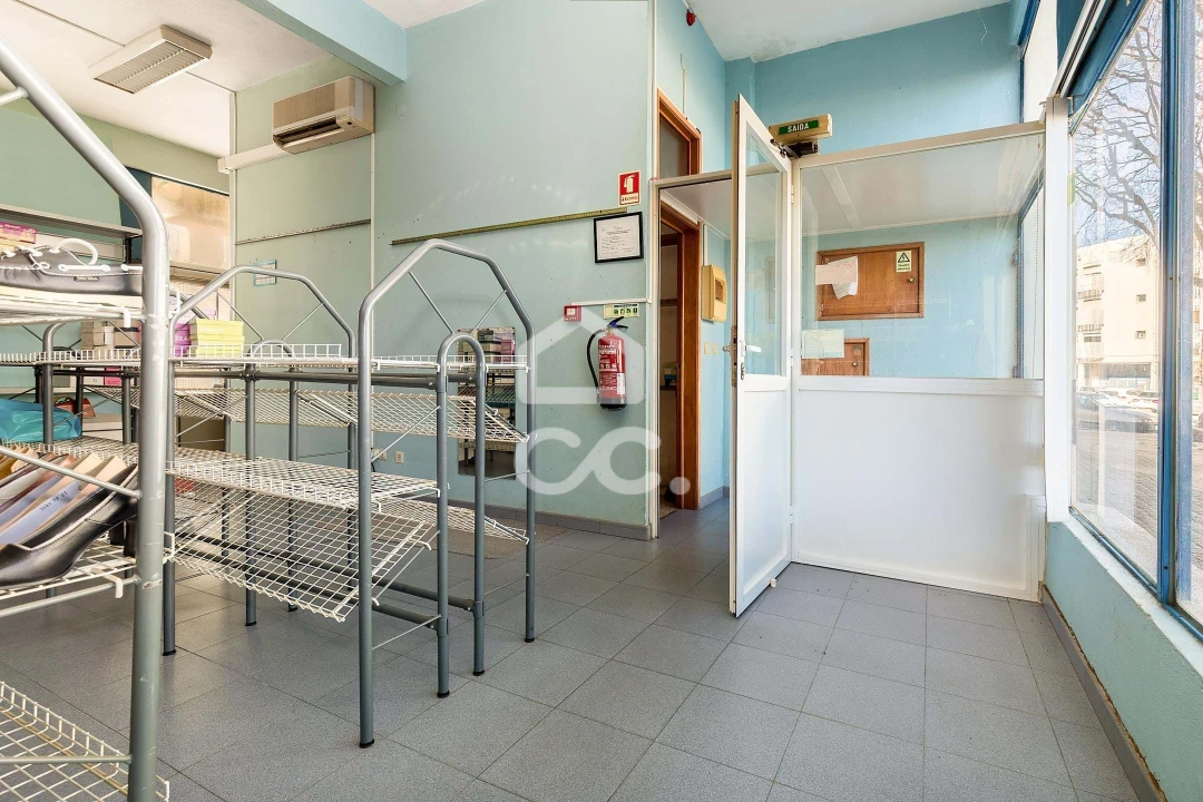 Negócio para Venda em Malagueira e Horta das Figueiras Foto 4