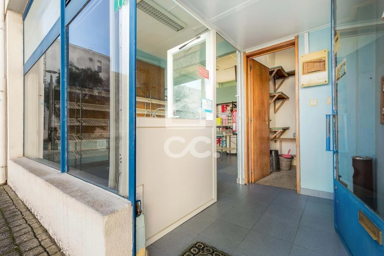 Negócio para Venda em Malagueira e Horta das Figueiras Foto 10