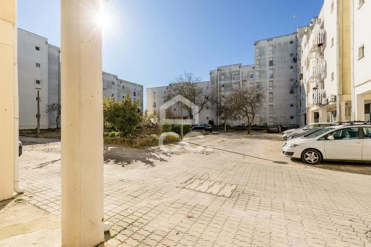 Negócio para Venda em Malagueira e Horta das Figueiras Foto 18