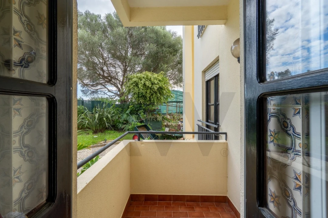Apartamento T2 para Venda em Alvor Foto 17