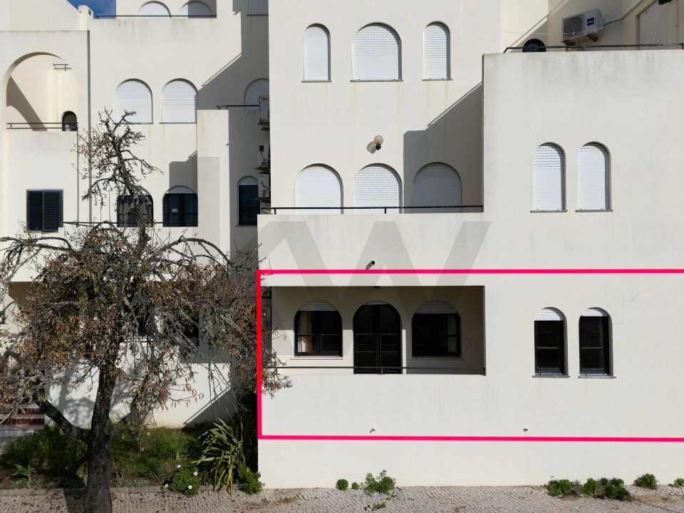 Apartamento T2 para Venda em Alvor Foto 1
