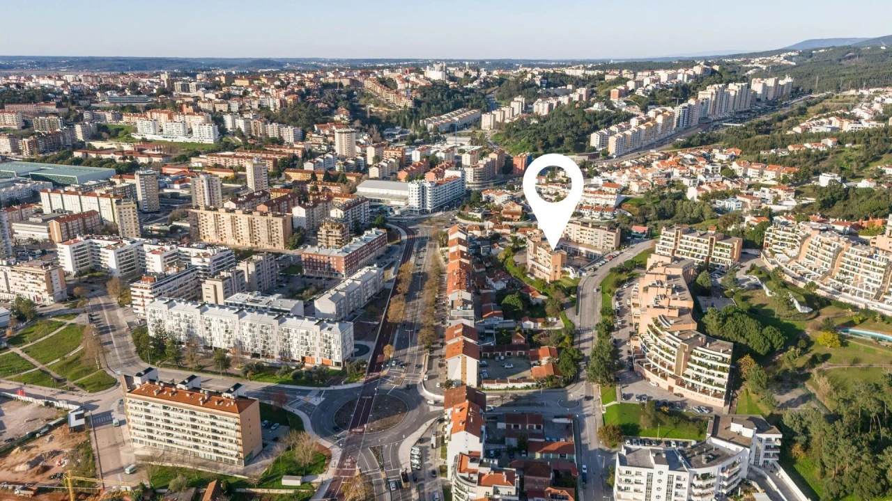 Garagem para Venda em Santo Antonio dos Olivais Foto 17