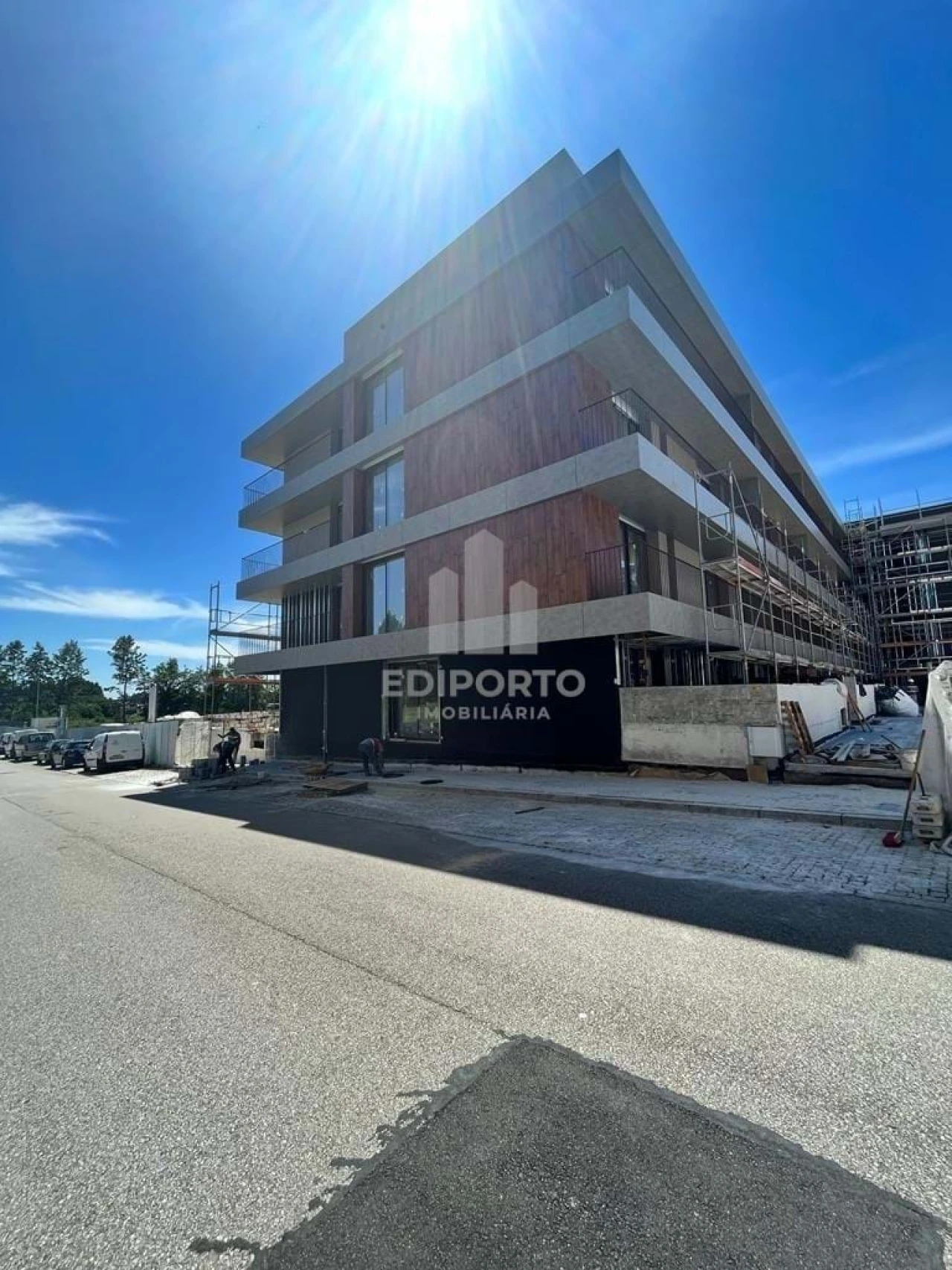 Apartamento T2 para Venda em Grijo Foto 10