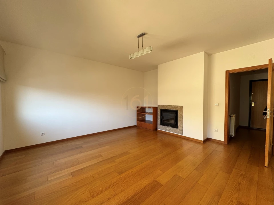 Apartamento T2 para Arrendamento em Matosinhos e Leça da Palmeira Foto 2