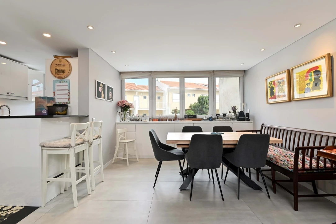 Moradia T3 para Venda em Alcabideche Foto 1