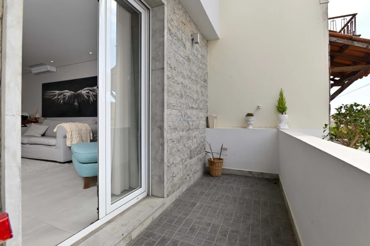 Moradia T3 para Venda em Alcabideche Foto 8