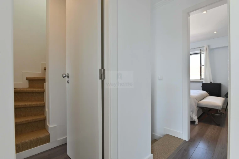 Moradia T3 para Venda em Alcabideche Foto 26