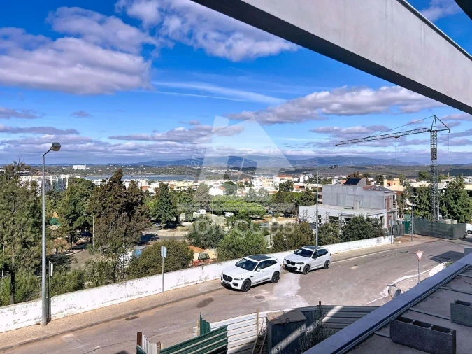 Moradia T4 para Venda em Estômbar e Parchal Foto 30