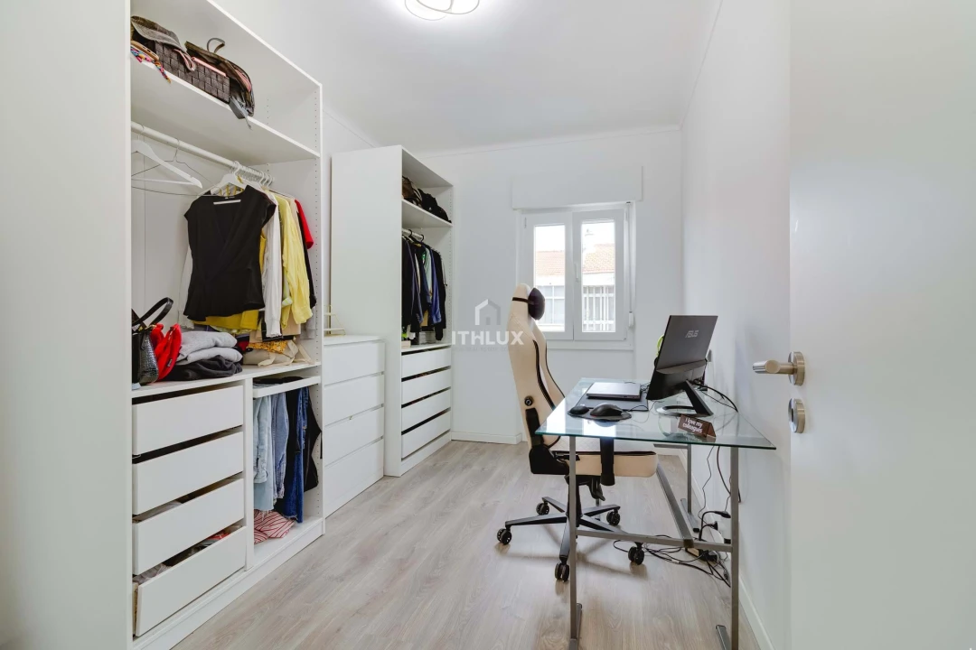 Apartamento T2 para Venda em Barcarena Foto 14