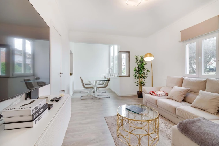 Apartamento T2 para Venda em Barcarena Foto 1