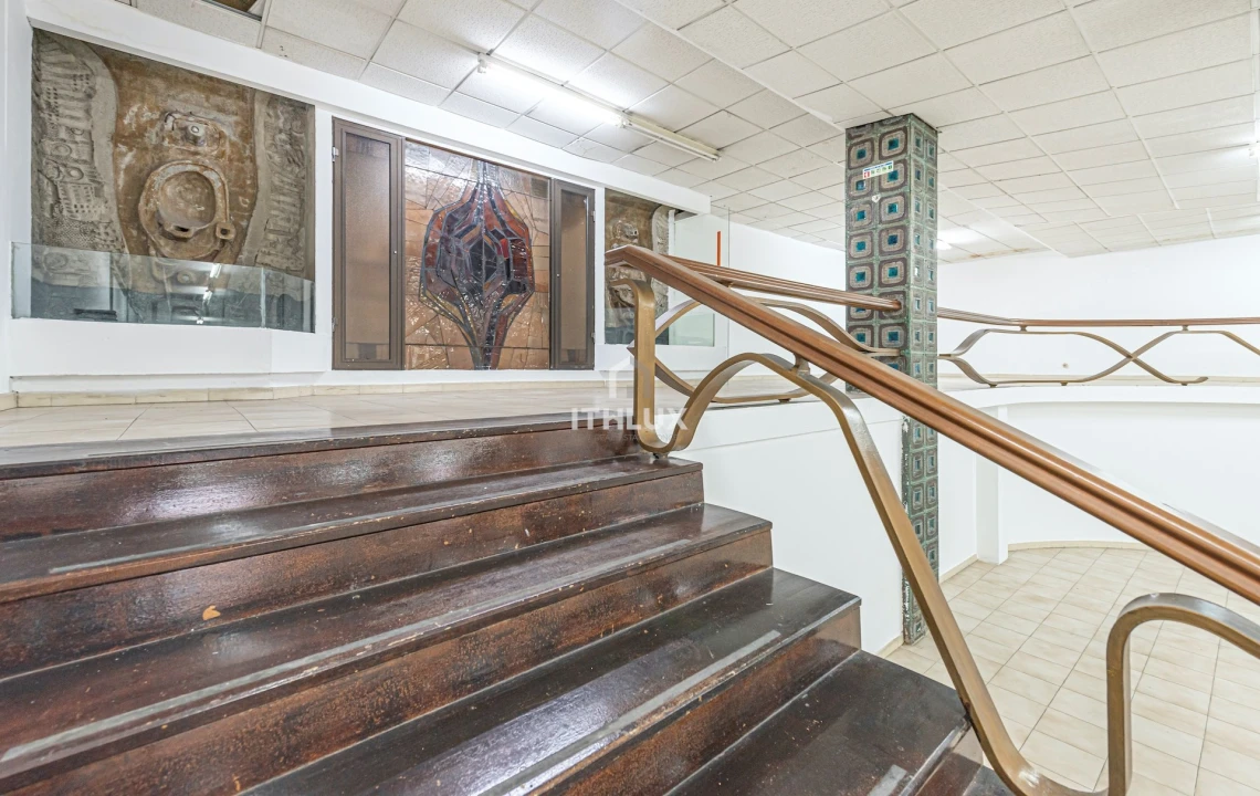 Negócio para Venda em Avenidas Novas Foto 1