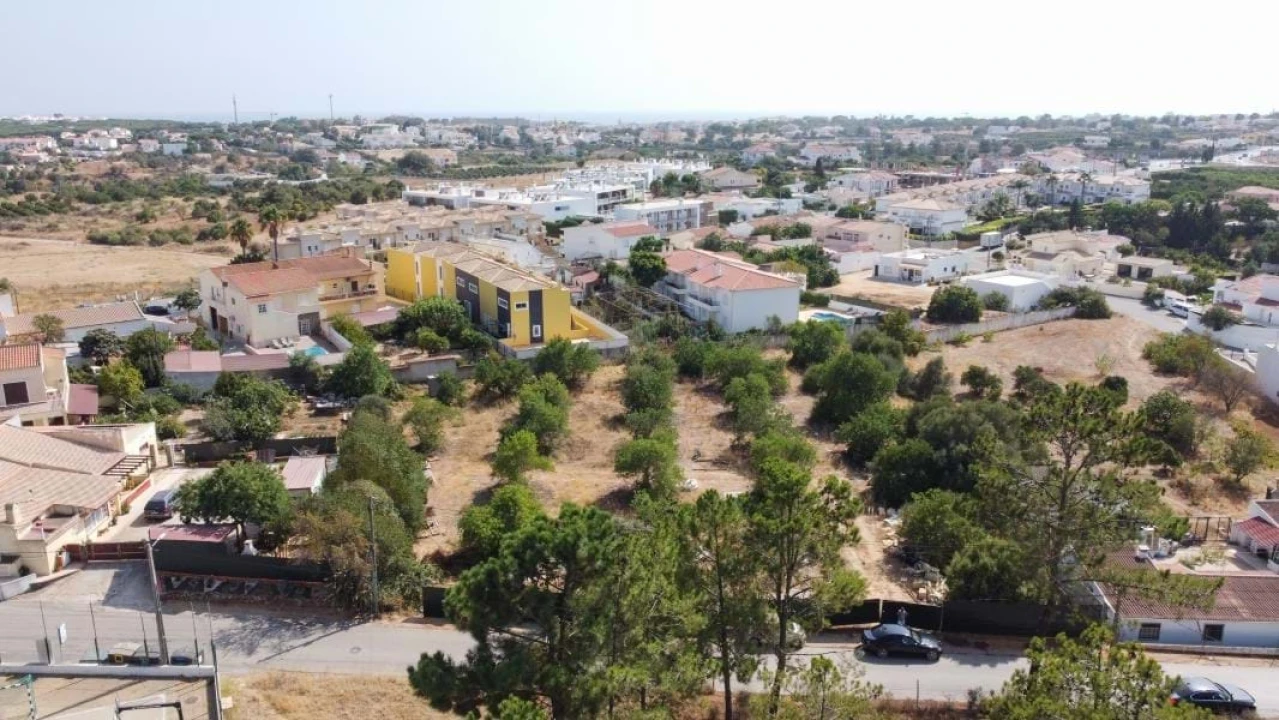 Terreno para Venda em Albufeira e Olhos de Água Foto 7