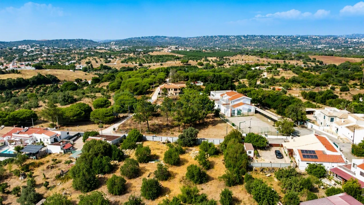 Terreno para Venda em Albufeira e Olhos de Água Foto 21
