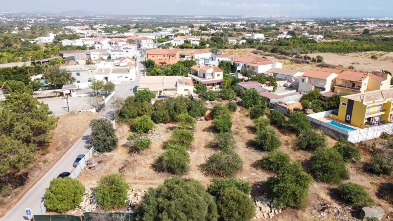 Terreno para Venda em Albufeira e Olhos de Água Foto 20