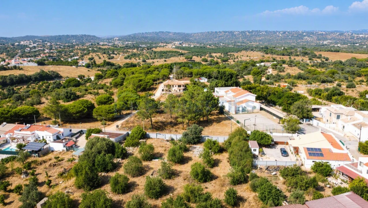 Terreno para Venda em Albufeira e Olhos de Água Foto 10