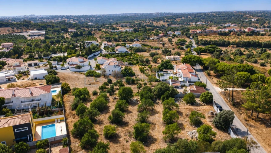 Terreno para Venda em Albufeira e Olhos de Água Foto 5