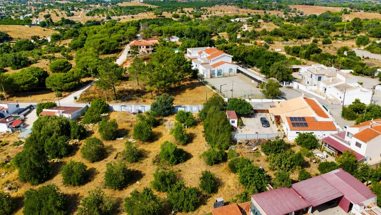 Terreno para Venda em Albufeira e Olhos de Água Foto 8