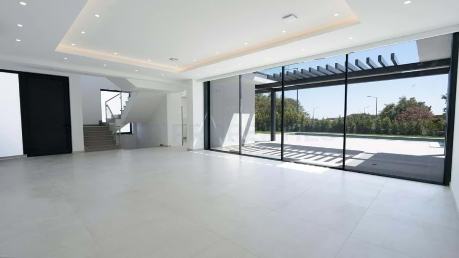 Moradia T4 para Venda em Albufeira e Olhos de Água Foto 13