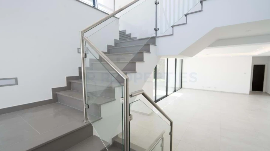 Moradia T4 para Venda em Albufeira e Olhos de Água Foto 18