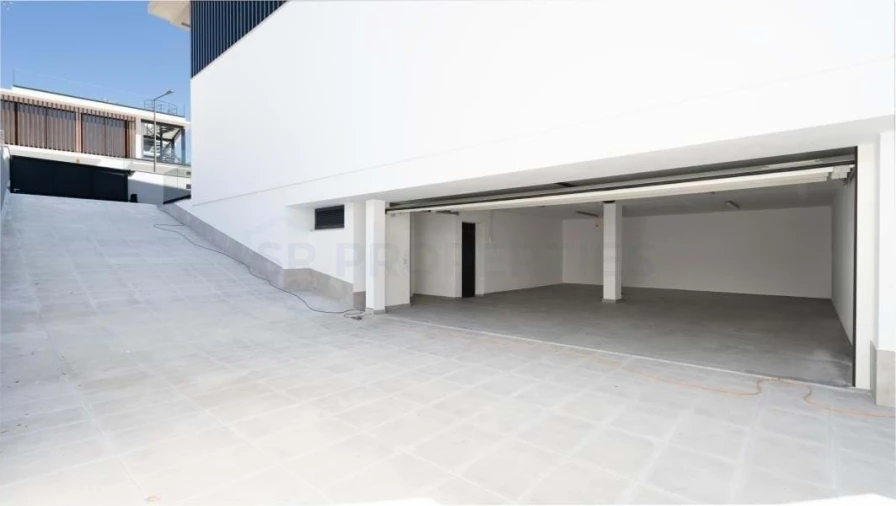 Moradia T4 para Venda em Albufeira e Olhos de Água Foto 37