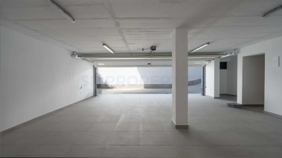 Moradia T4 para Venda em Albufeira e Olhos de Água Foto 34