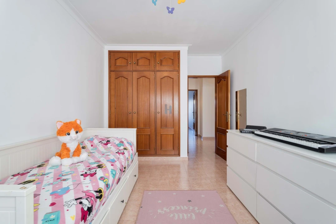 Apartamento T2 para Venda em Alvor Foto 5
