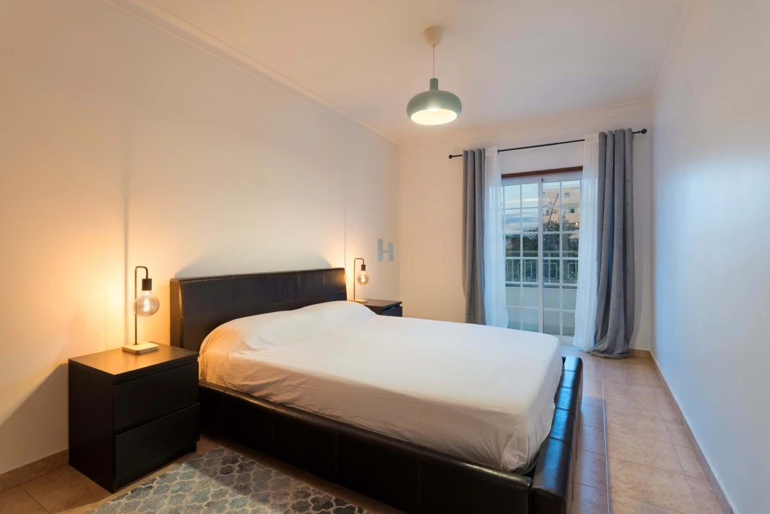 Apartamento T2 para Venda em Alvor Foto 12