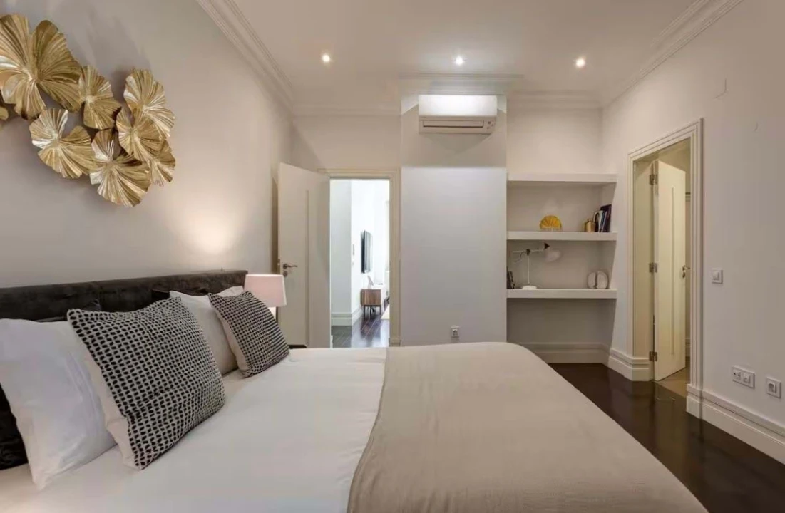 Apartamento T1 para Venda em Santa Maria Maior Foto 8